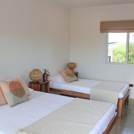 Waves & Wifi - Coworking & Coliving Space In Popoyo Salinas Esterno foto